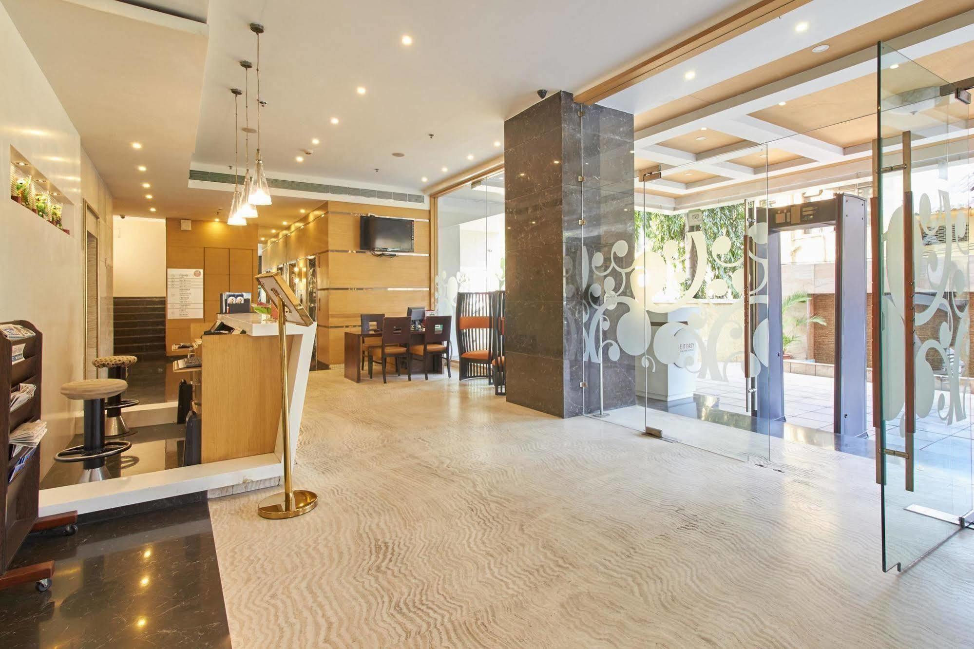 Spree Shivai Hotel Pune Pimpri-Chinchwad Exterior foto
